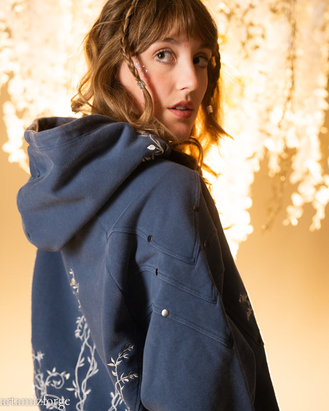 Elven Armor Hoodie (Celestial Blue) – Artamiz